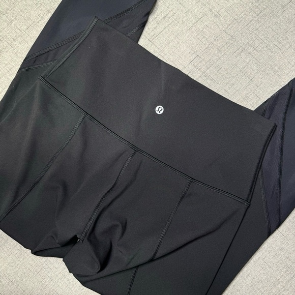 Lululemon Wunder Under High Rise Leggings Special Edition Scalloped Hem Black 8 - Picture 7 of 13